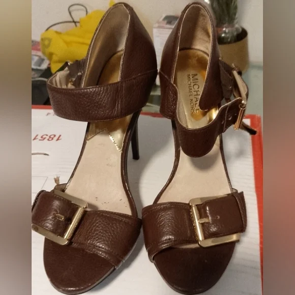 MICHAEL Michael Kors Brown Leather Heels - Picture 2 of 4